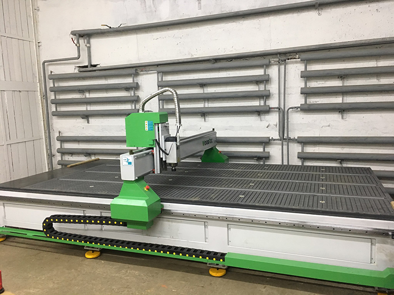 Фрезерно-гравировальный станок с чпу WoodTec H 2040