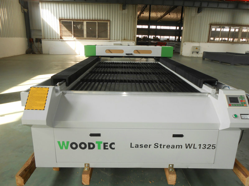 Лазерно-гравировальный станок с чпу WoodTec LaserStream WL 1325