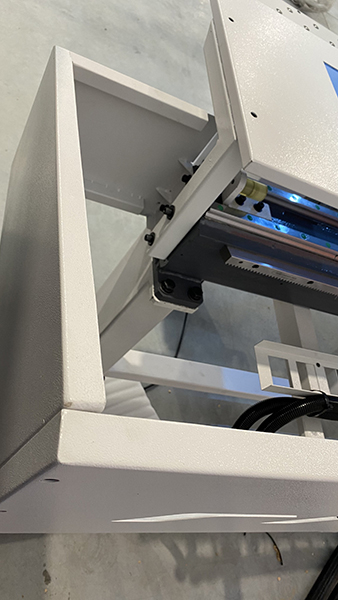 Автоматический сверлильно-присадочный станок с чпу WoodTec HSM 1230 H2