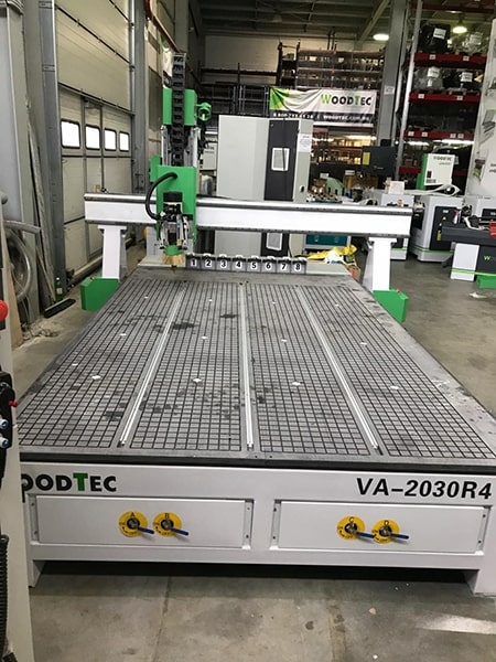Фрезерно-гравировальный станок с чпу WoodTec VA 2030 4-axis