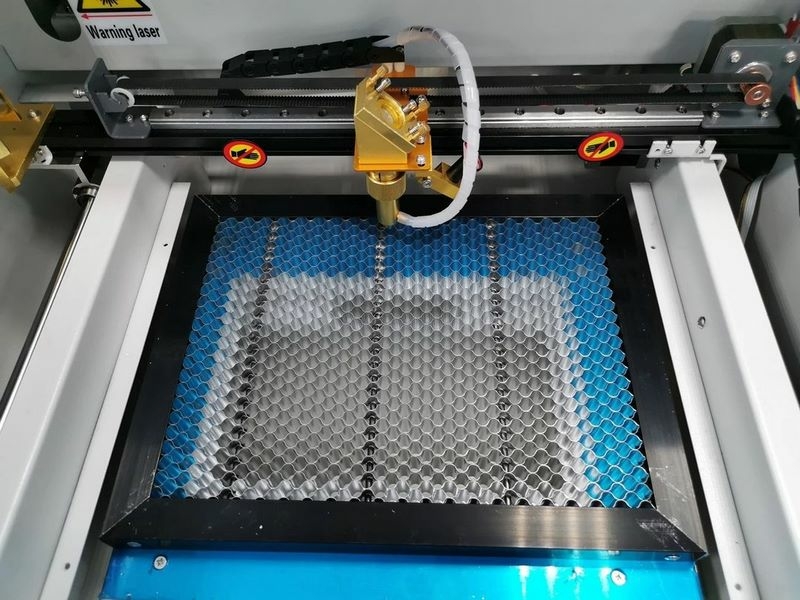 Лазерно-гравировальный станок с чпу WoodTec WL 3020 M2 40W ECO