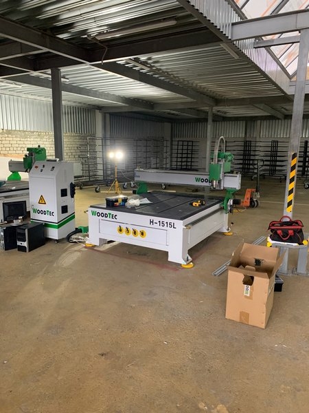 Фрезерно-гравировальный станок с чпу WoodTec H 1515L