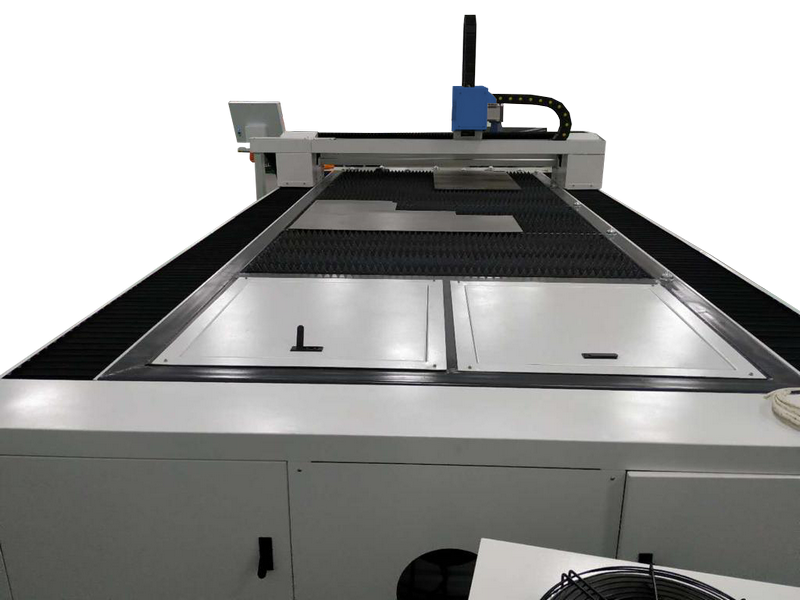 Оптоволоконный лазерный станок для резки металла MetalTec 1530 (750W)