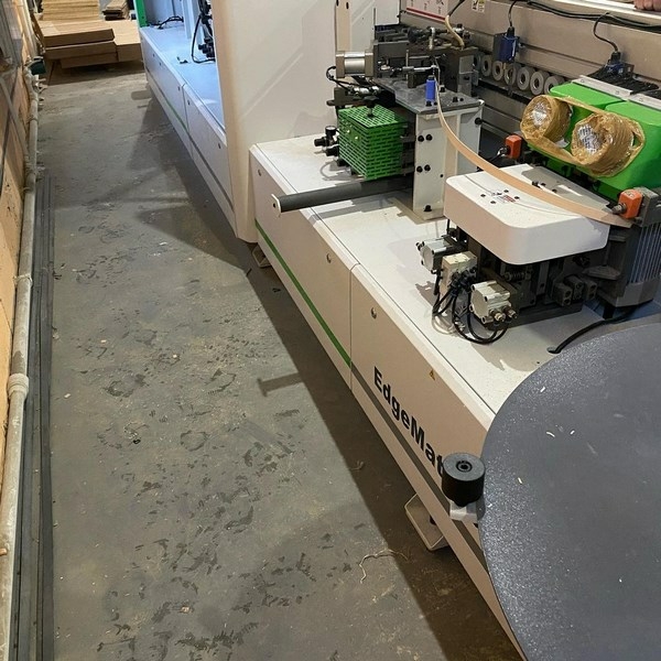 Станок для облицовывания кромок мебельных деталей WoodTec EdgeMatic 600 PRO