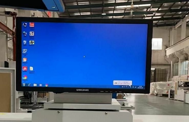 Автоматический сверлильно-присадочный станок с чпу WoodTec HBM 611L